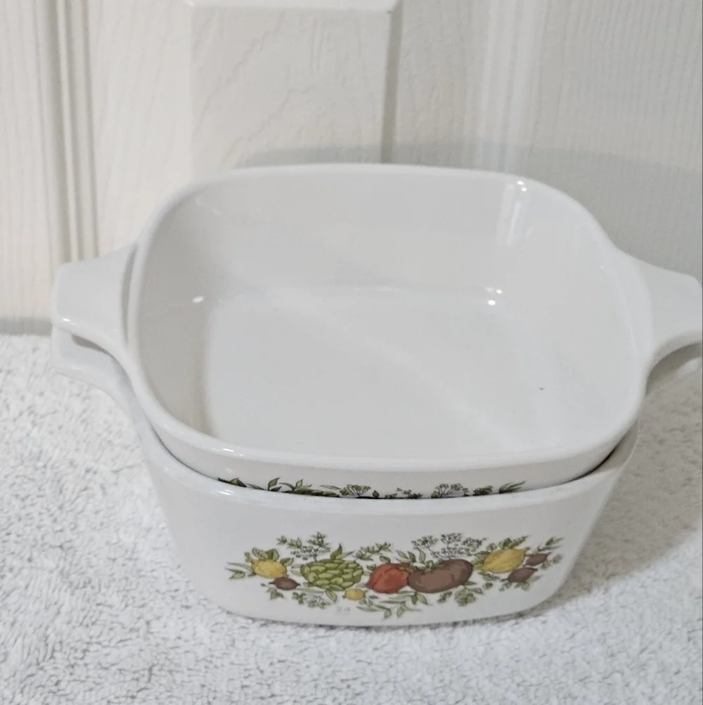 Vintage Spice of Life Corningware  Set of 2 serving dishes